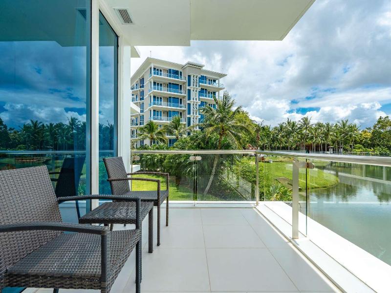 Splash Beach Resort, Maikhao Phuket - Oda