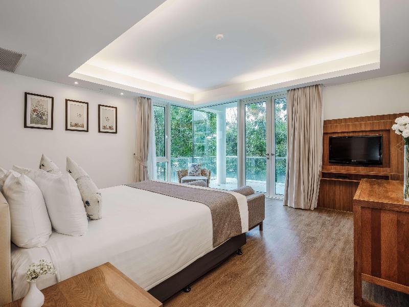 Splash Beach Resort, Maikhao Phuket - Oda
