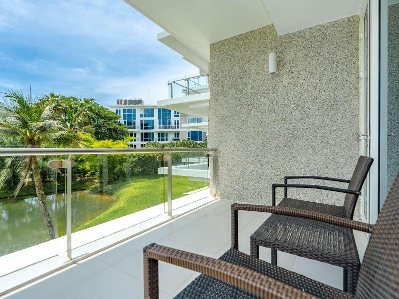 Splash Beach Resort, Maikhao Phuket - Oda