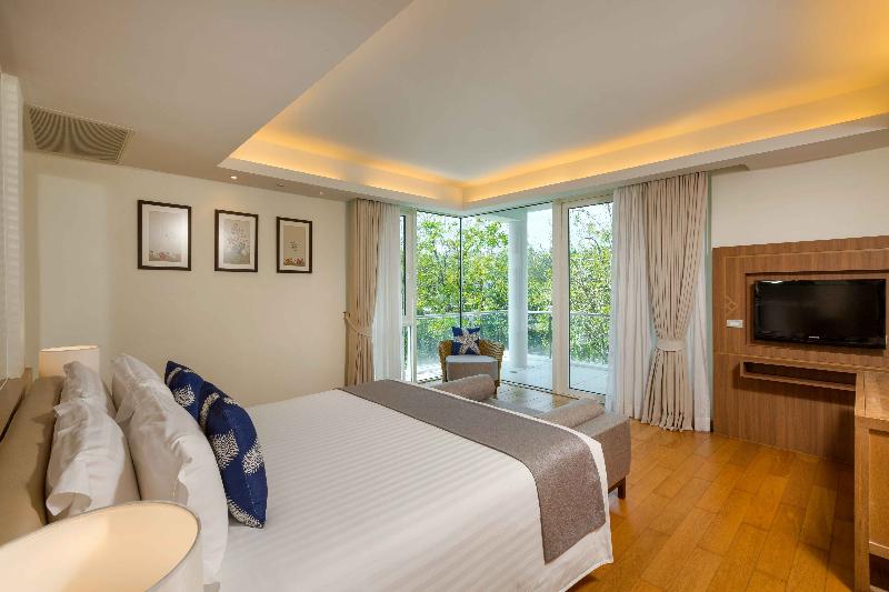 Splash Beach Resort, Maikhao Phuket - Oda