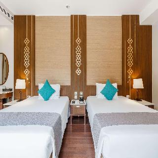 Splash Beach Resort, Maikhao Phuket fotoÄŸrafÄ±