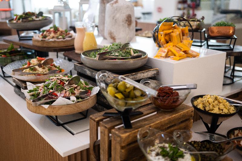King Jason Paphos - Designed for adults - Restoran