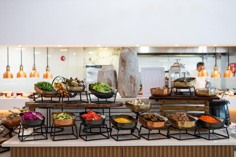 King Jason Paphos - Designed for adults - Restoran