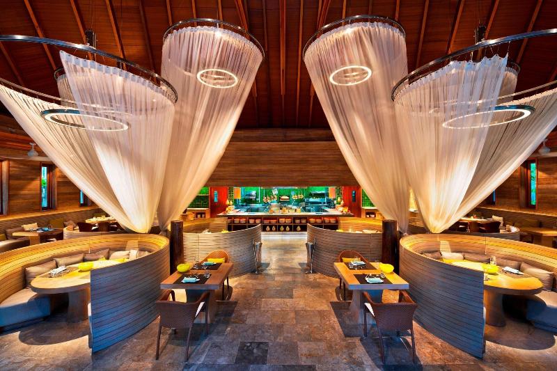 W Maldives - Oda