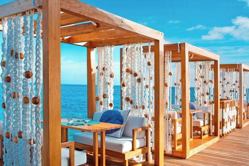 W Maldives - Restoran