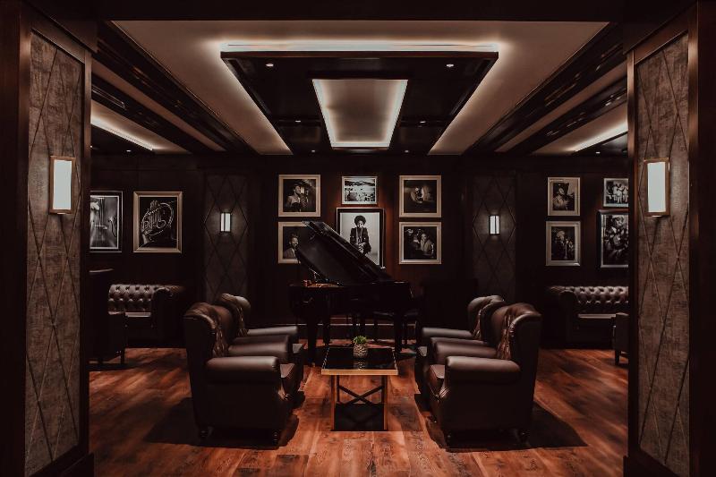 Al Bustan Palace, A Ritz-Carlton Hotel - Lobi