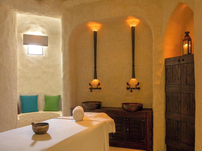 Al Bustan Palace, A Ritz-Carlton Hotel - Aktivite