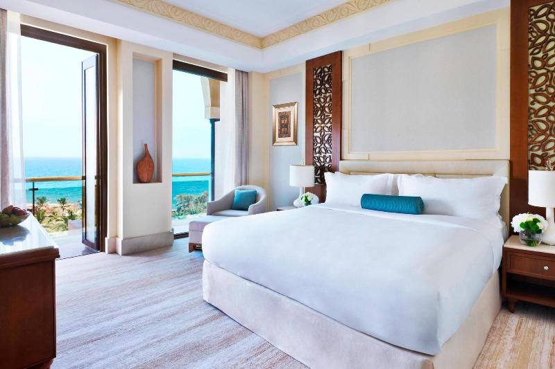Al Bustan Palace, A Ritz-Carlton Hotel - Oda