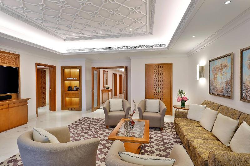 Al Bustan Palace, A Ritz-Carlton Hotel - Oda