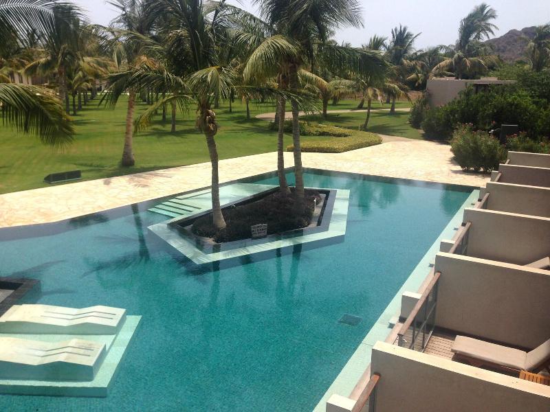 Al Bustan Palace, A Ritz-Carlton Hotel - Oda