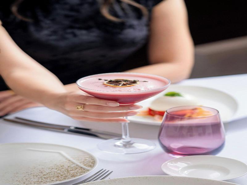 Al Bustan Palace, A Ritz-Carlton Hotel - Restoran
