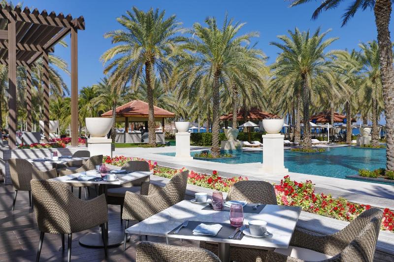 Al Bustan Palace, A Ritz-Carlton Hotel - Restoran