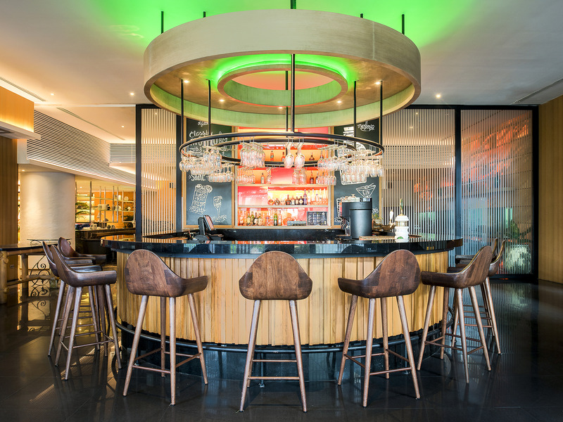 Centara Grand Mirage Beach Resort Pattaya - Bar