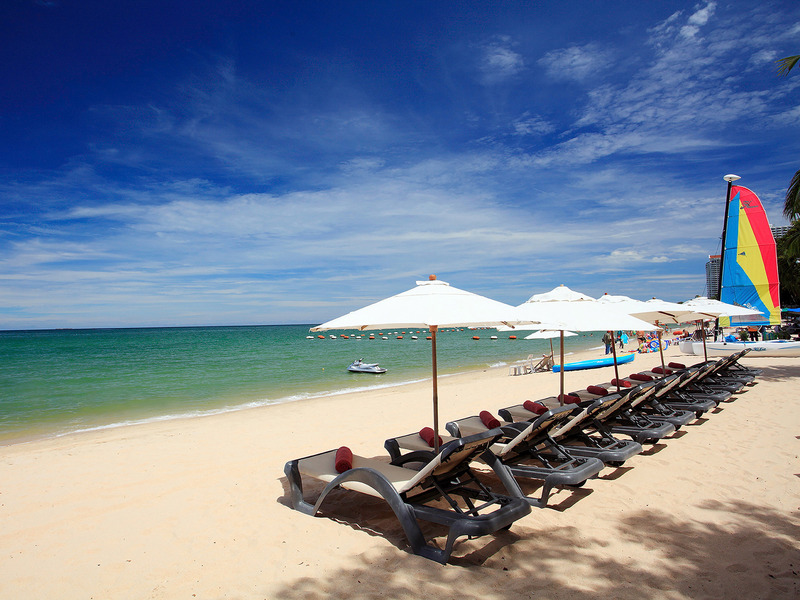 Centara Grand Mirage Beach Resort Pattaya - Plaj