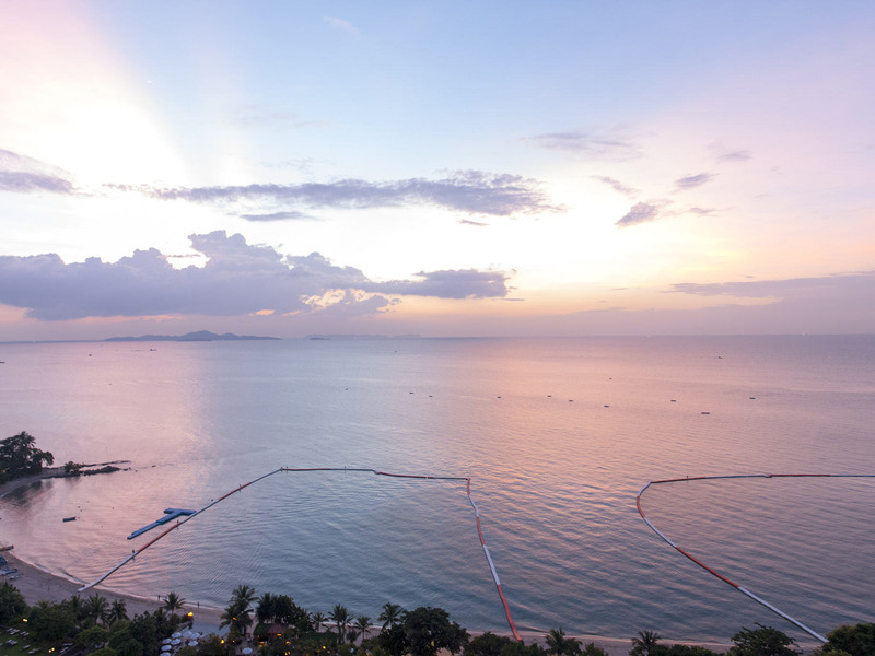 Centara Grand Mirage Beach Resort Pattaya - Plaj