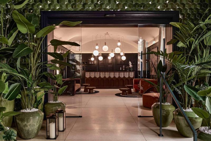 Falkensteiner Hotel Maria Prag - Lobi