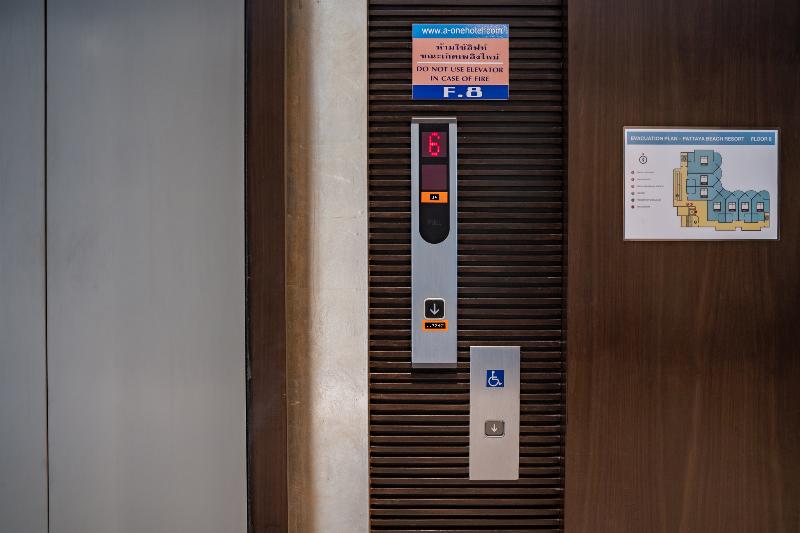 A-One Pattaya Beach Resort - Lobi