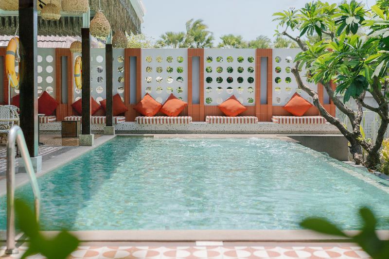 A-One Pattaya Beach Resort - Havuz