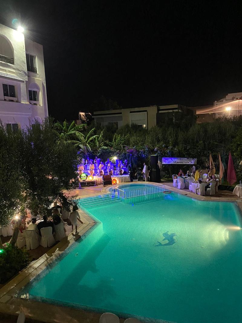 Hôtel Résidence Romane - Genel