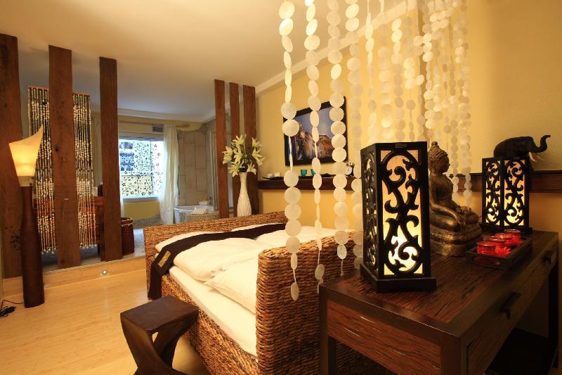 June Six Hotel Hannover City - Genel