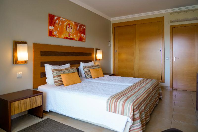 Alfagar Aparthotel - Oda