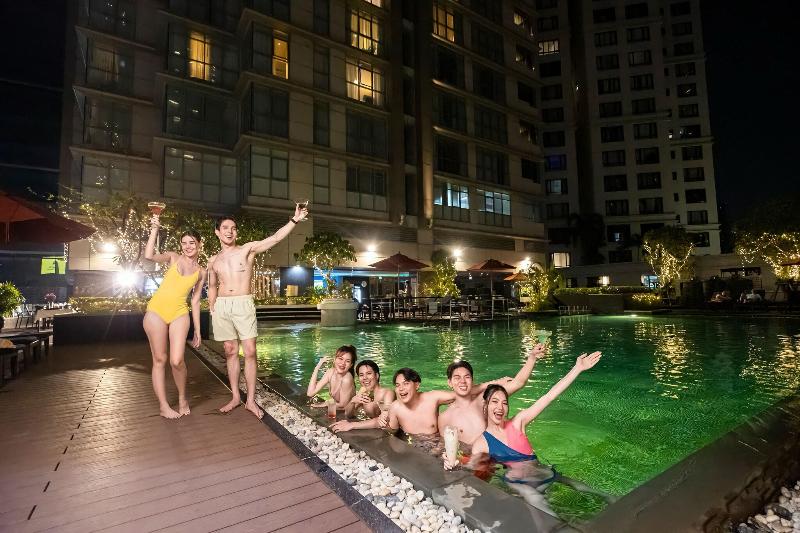 Sathorn Vista, Bangkok - Marriott Executive Apt - Havuz