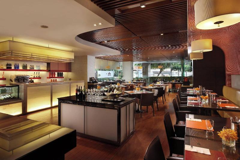 Sathorn Vista, Bangkok - Marriott Executive Apt - Restoran