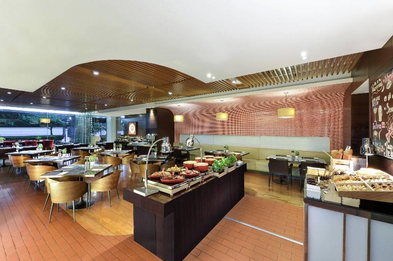 Sathorn Vista, Bangkok - Marriott Executive Apt - Restoran