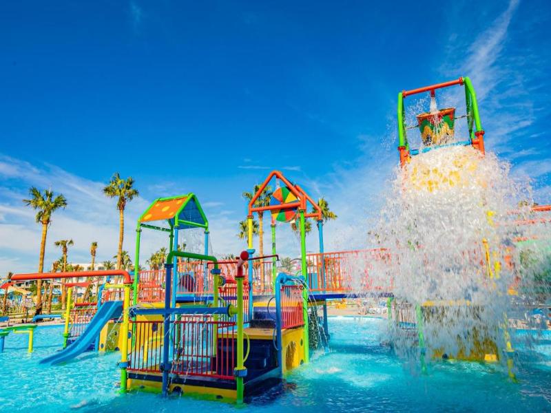 Titanic Resort Aqua Park - Genel