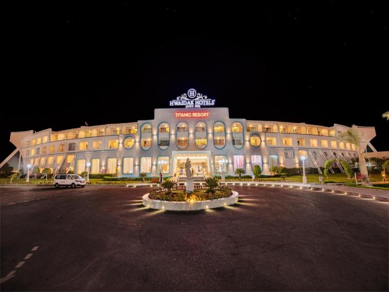 Titanic Resort Aqua Park - Genel
