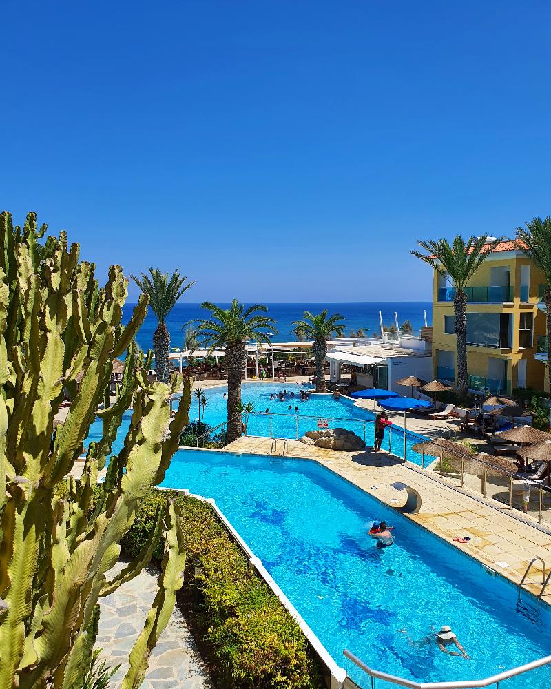 Malama Beach Holiday Village - Havuz