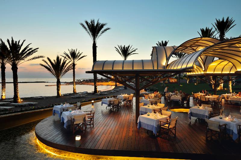 Constantinou Bros Pioneer Beach Hotel - Restoran