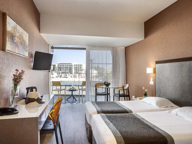 Faros Hotel Ayia Napa - Oda