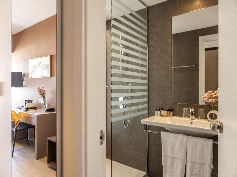 Faros Hotel Ayia Napa - Oda