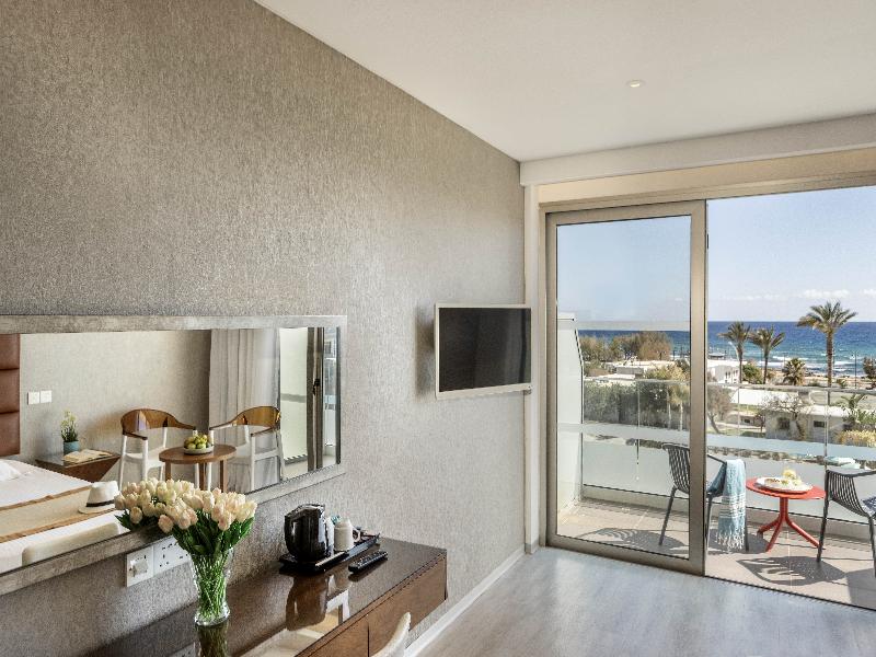 Faros Hotel Ayia Napa - Oda