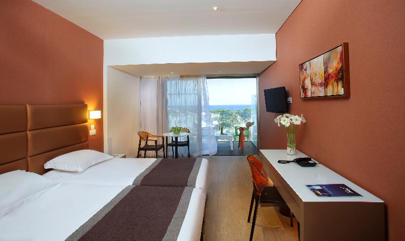 Faros Hotel Ayia Napa - Oda