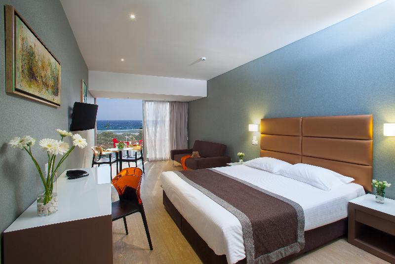 Faros Hotel Ayia Napa - Oda