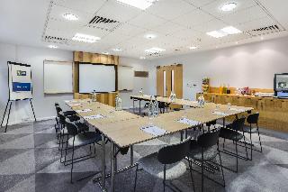Holiday Inn Express Watford Junction fotoÄŸrafÄ±
