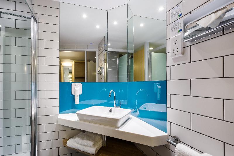 Holiday Inn Express Watford Junction - Oda