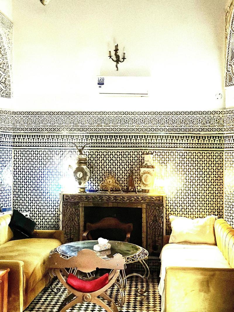 Riad Damia - Oda