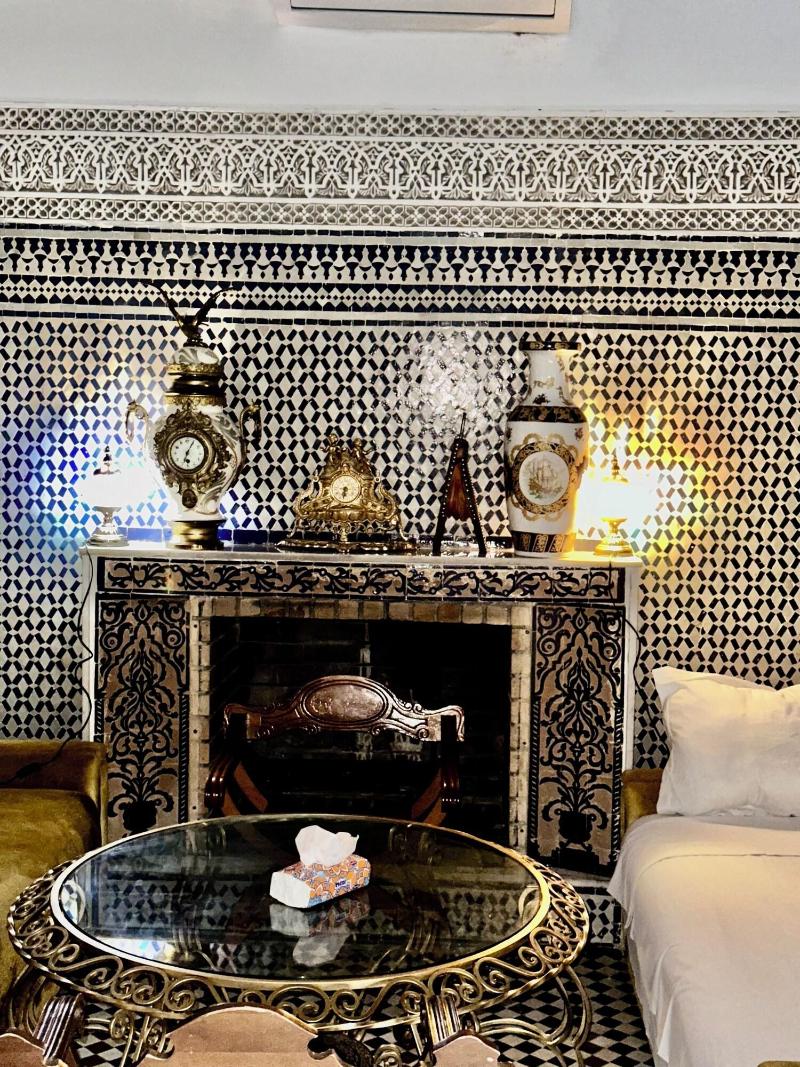 Riad Damia - Oda