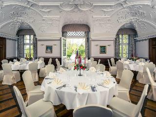 Sunday Hotel Schloss Neustadt Glewe fotoÄŸrafÄ±