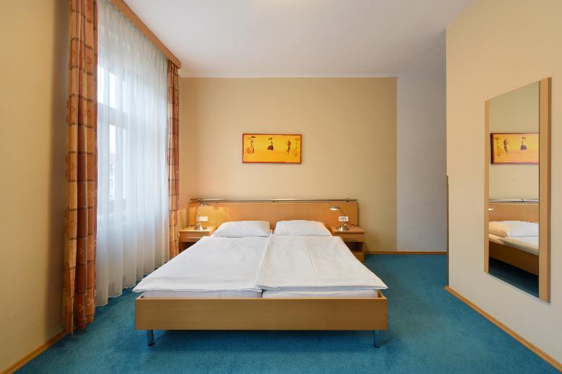 Lucia - Oda