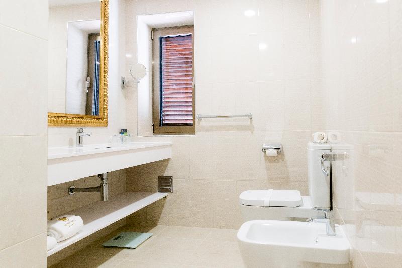 Hotel Lis Batalha - Oda