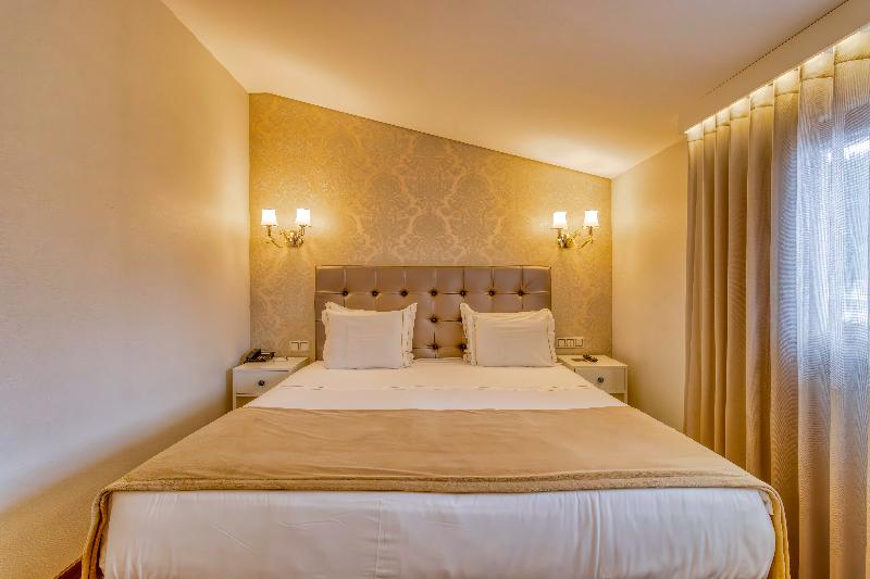 Hotel Lis Batalha - Oda