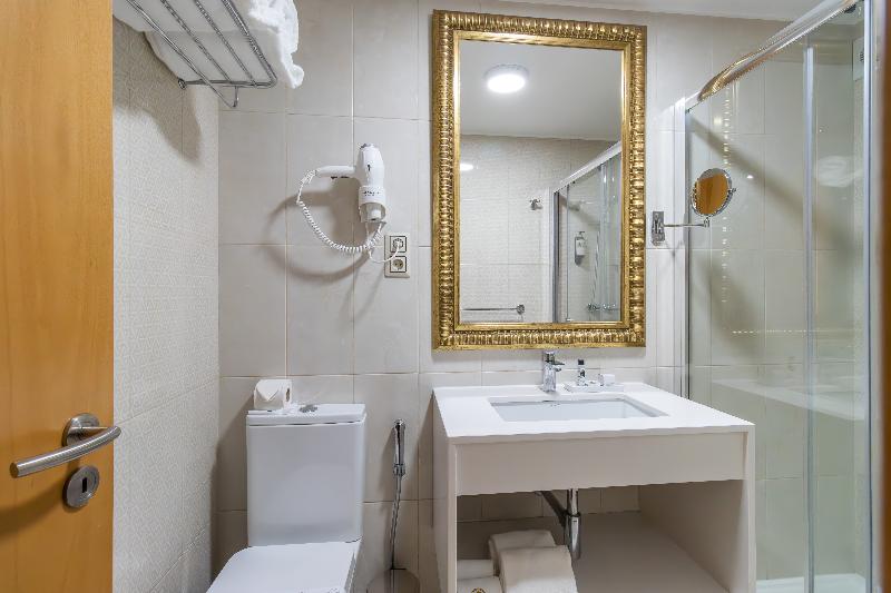 Hotel Lis Batalha - Oda