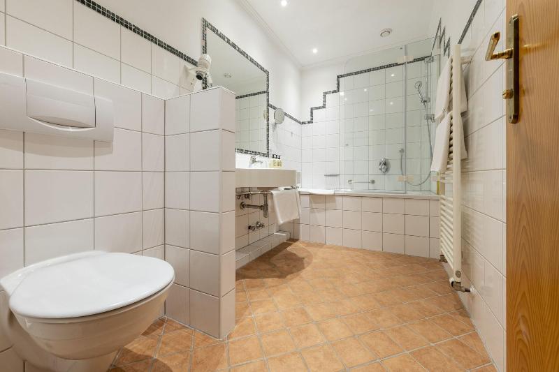Rennrad- & Triathlonhotel Jakob - Oda