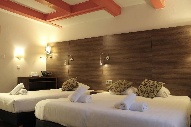 ITC Hotel - Oda