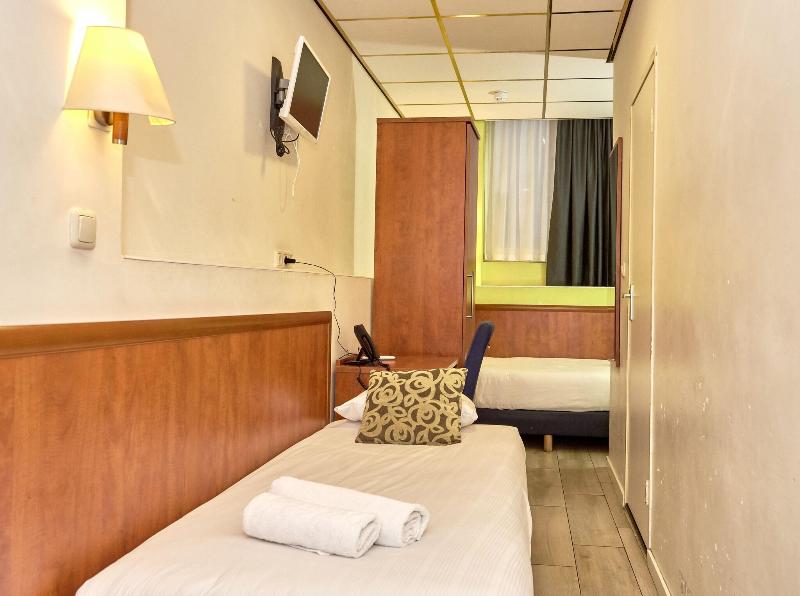 ITC Hotel - Oda