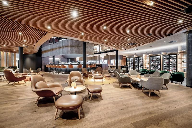 Aqua Dome - Bar